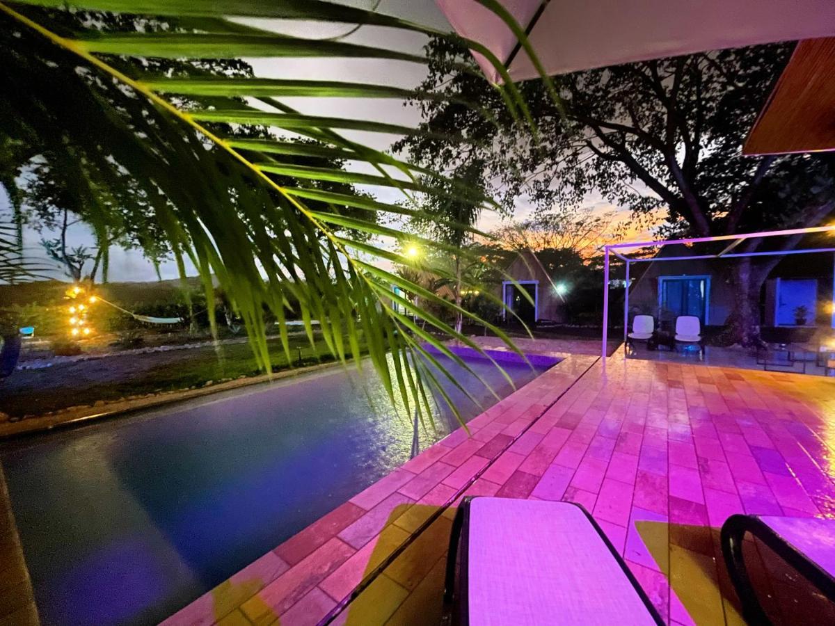 Pyramid Tamarindo Luxury Hotel Exterior photo